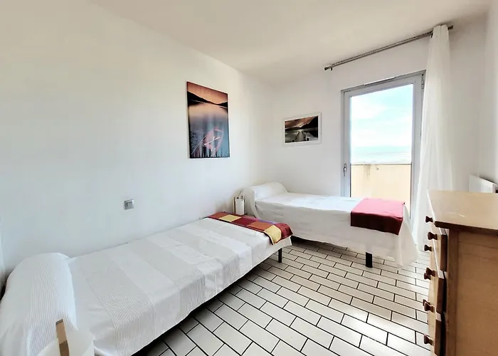 - T3 Pour 6 Personnes Avec Parking Et Wifi - Fr-1-794-111 *