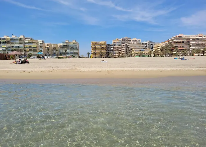 - T3 Pour 6 Personnes Avec Parking Et Wifi - Fr-1-794-111 * Canet-en-Roussillon
